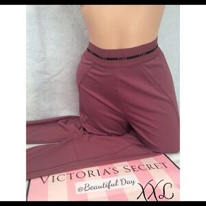 Victoria’s Secret Sport Legging